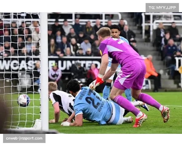 天气预警:曼彻斯特可能出现的雨雪天气或影响曼城对阵马竞的场地条件